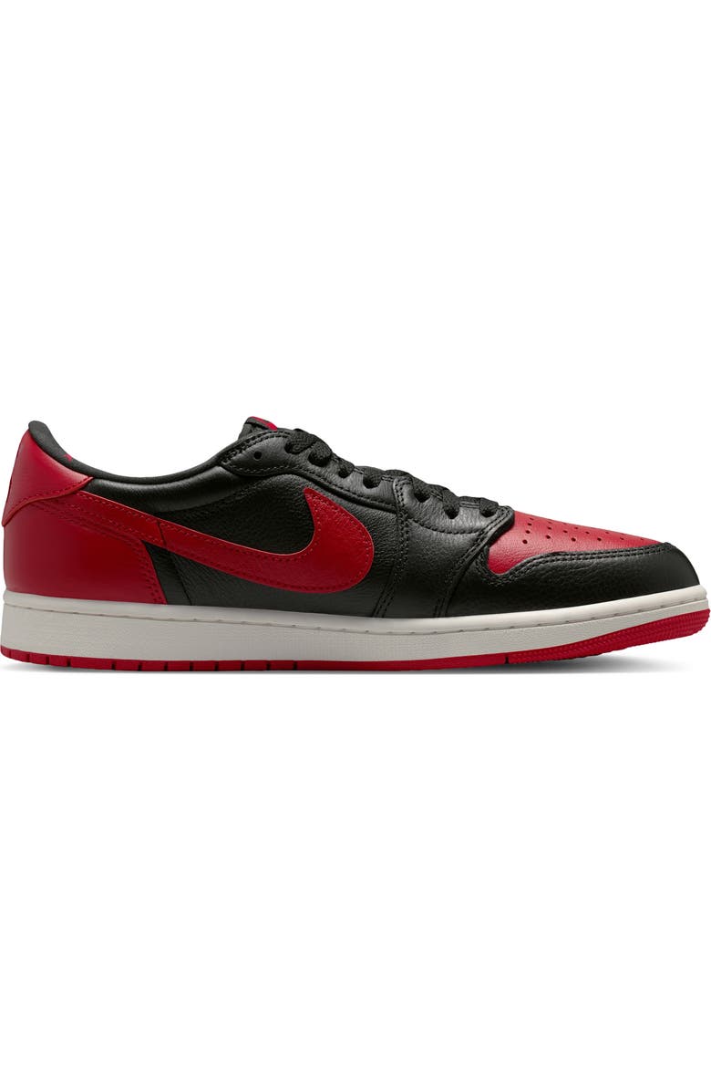 Jordan Air Jordan 1 Retro Low OG Basketball Sneaker, Alternate, color,