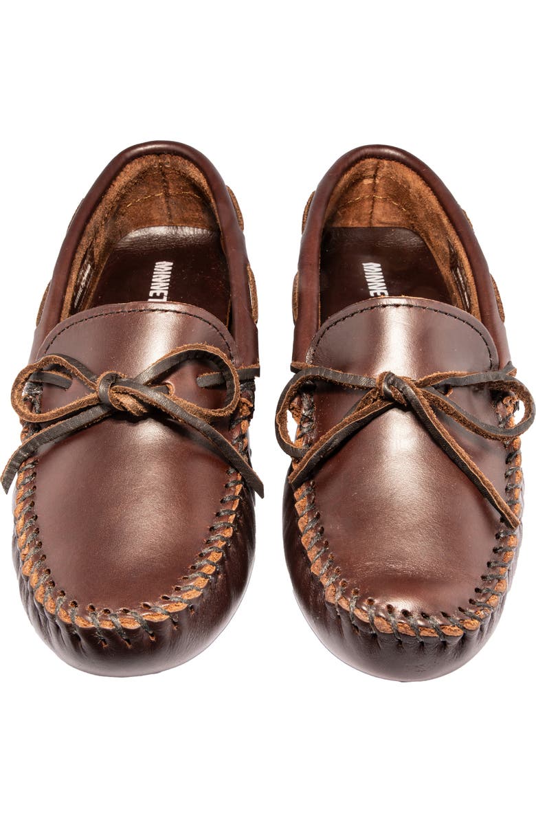 Minnetonka Driving Shoe, Alternate, color, Dark Brown Lariat