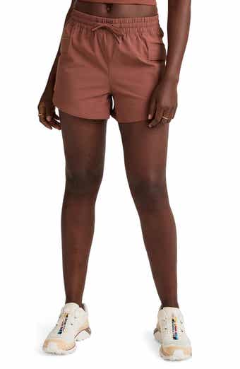 Beyond Yoga Peak 3-Inch Cargo Shorts
