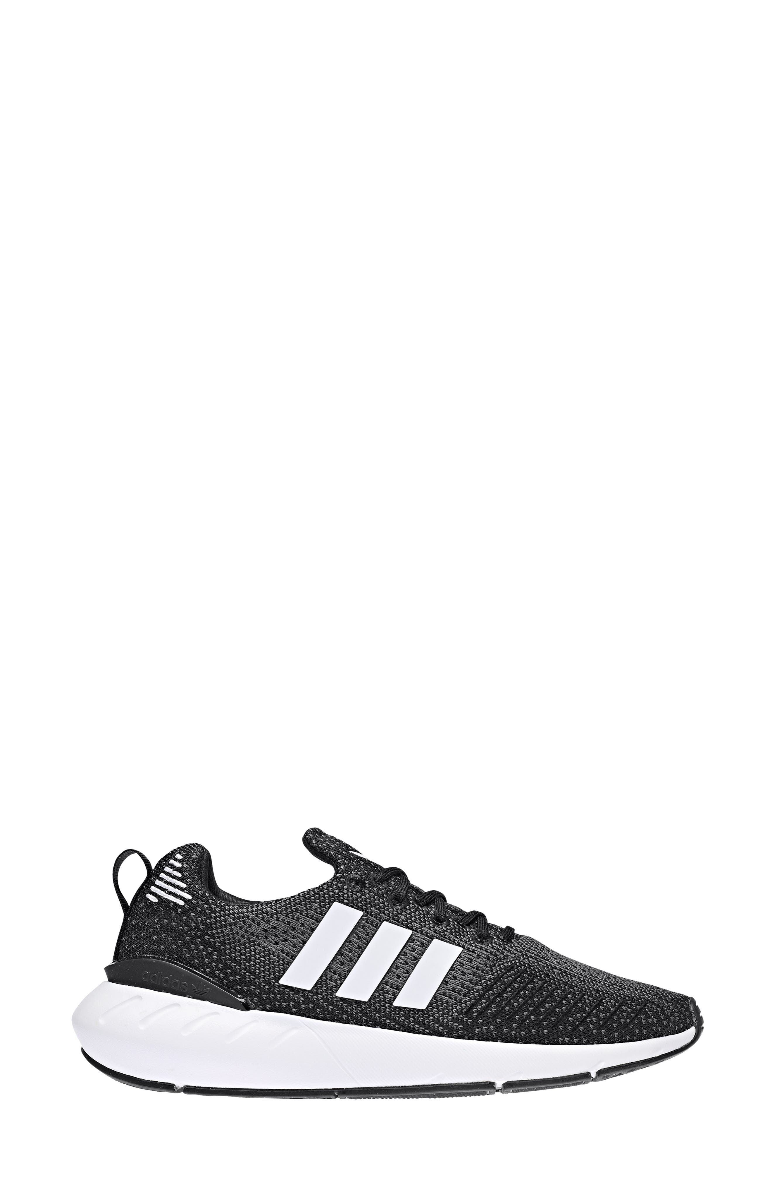 adidas Swift Run 22 Running Shoe, Alternate, color, 