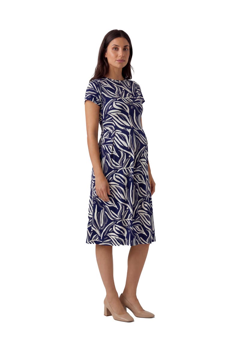 Maternity Essential Abstract Print Short Sleeve Boat Neck Pleated Pocket Fit & Flare Midi Dress, Alternate, color, Navy Multi