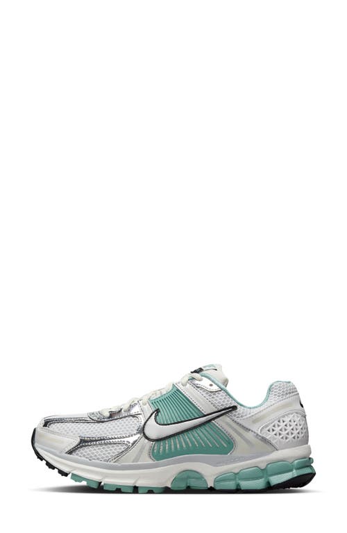 Nike Zoom Vomero 5 Sneaker In Multi