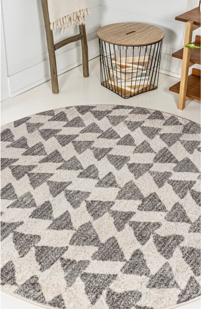 JONATHAN Y Aisha Moroccan Triangle Geometric Round Area Rug, Alternate, color, Cream/Gray