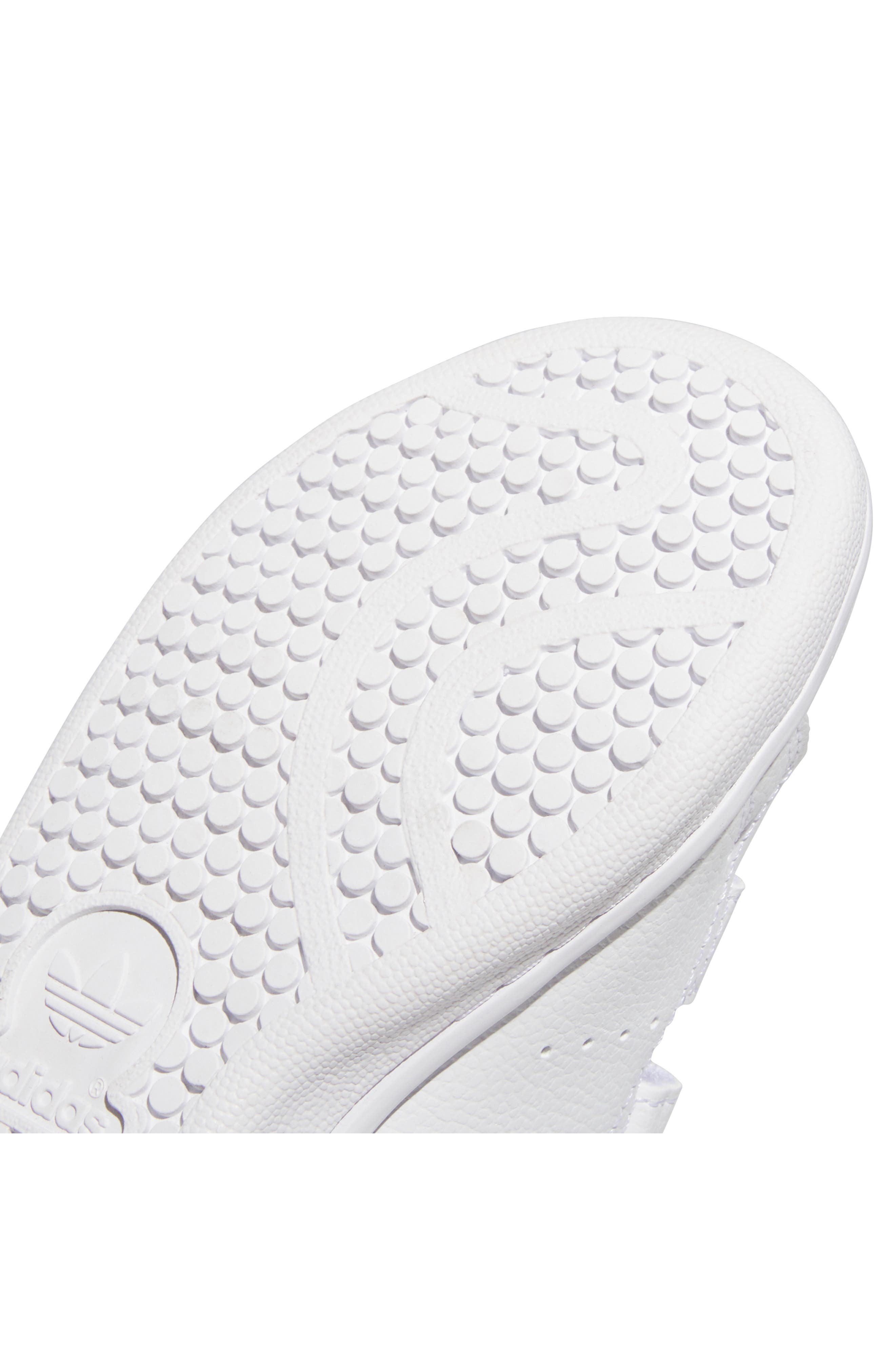x Disney Kids' Mickey & Friends Stan Smith Sneaker | Nordstrom