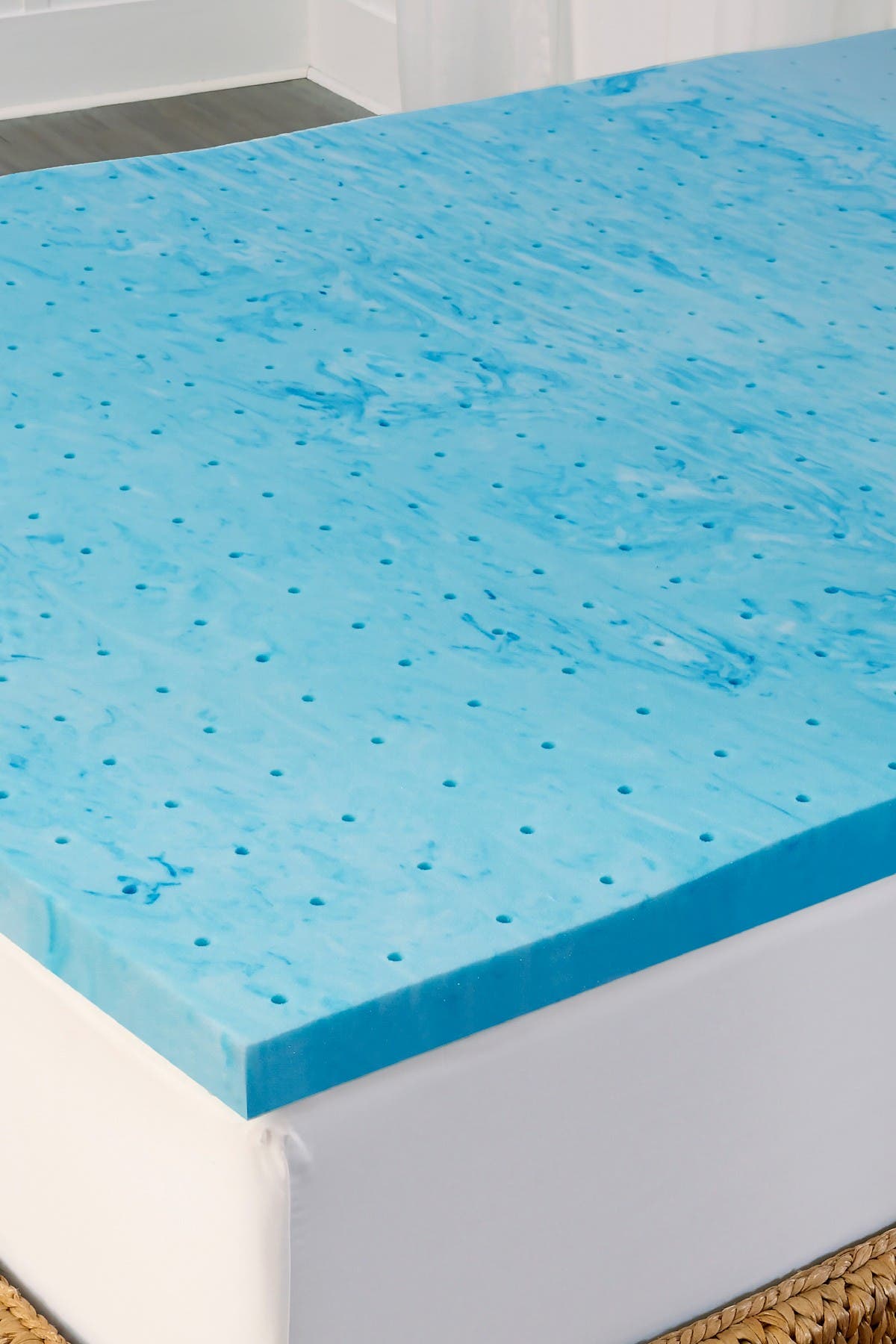 RIO HOME Arctic Sleep Marbelized Gel Queen Topper | Nordstromrack