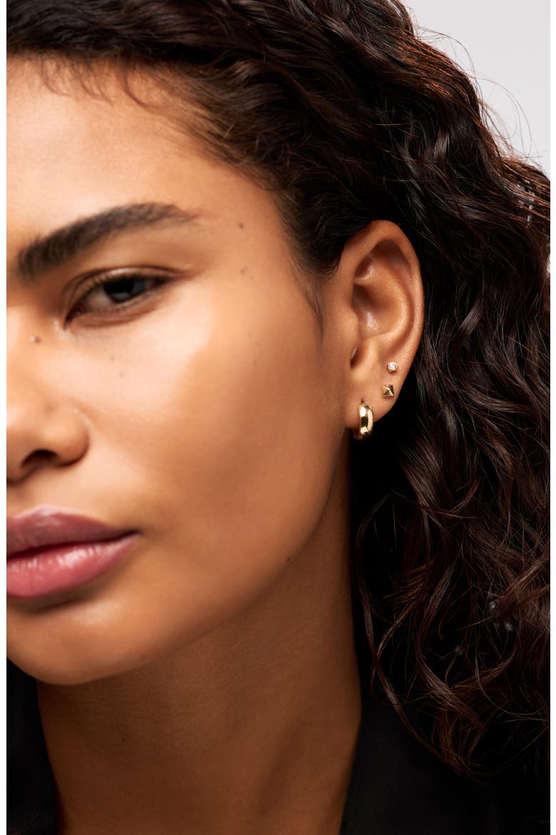 Solid Yellow Gold - Pyramid Studs, Alternate, color, Gold