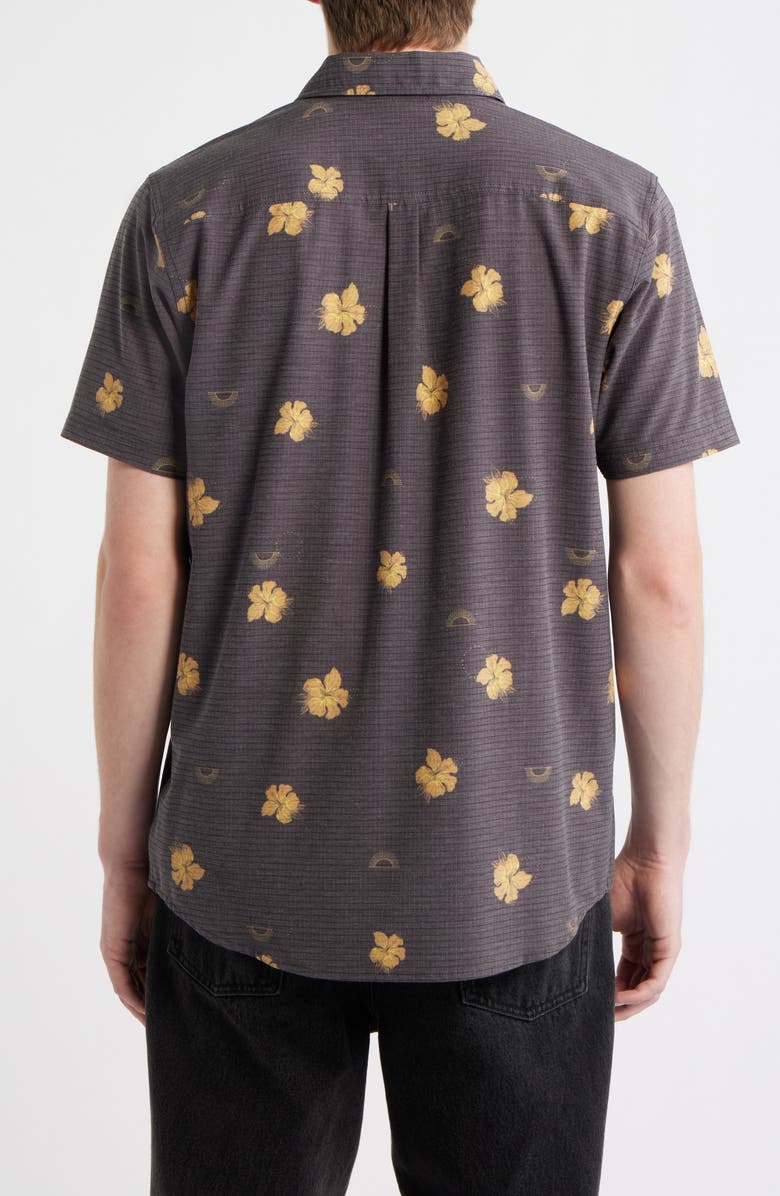 Rip Curl Sessions Aerotech Short Sleeve Performance Button-Up Shirt, Alternate, color, Washed Black