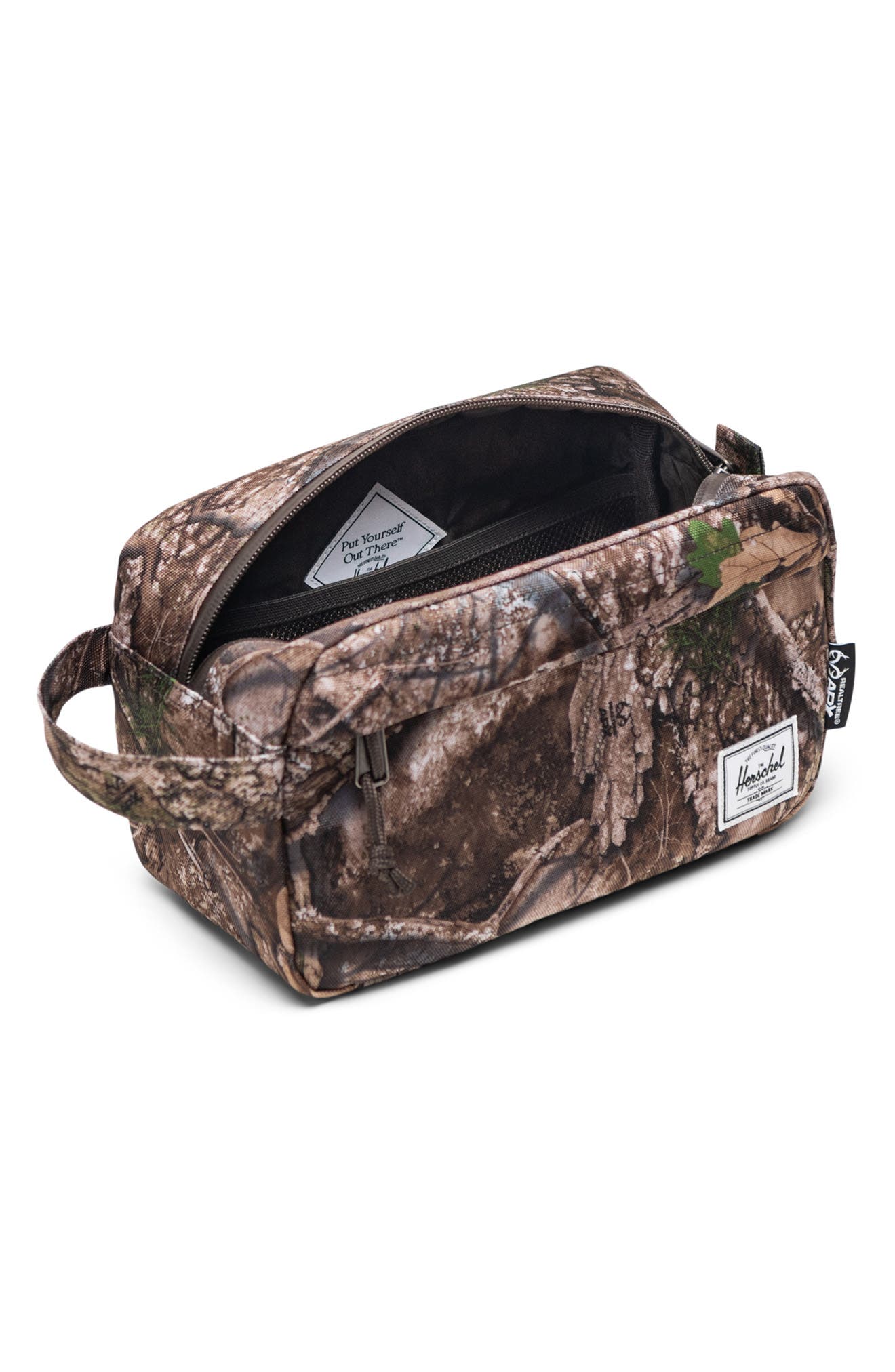 Herschel Supply Co. x Realtree<sup>®</sup> Chapter Travel Kit, Alternate, color, Realtree Apx Camo