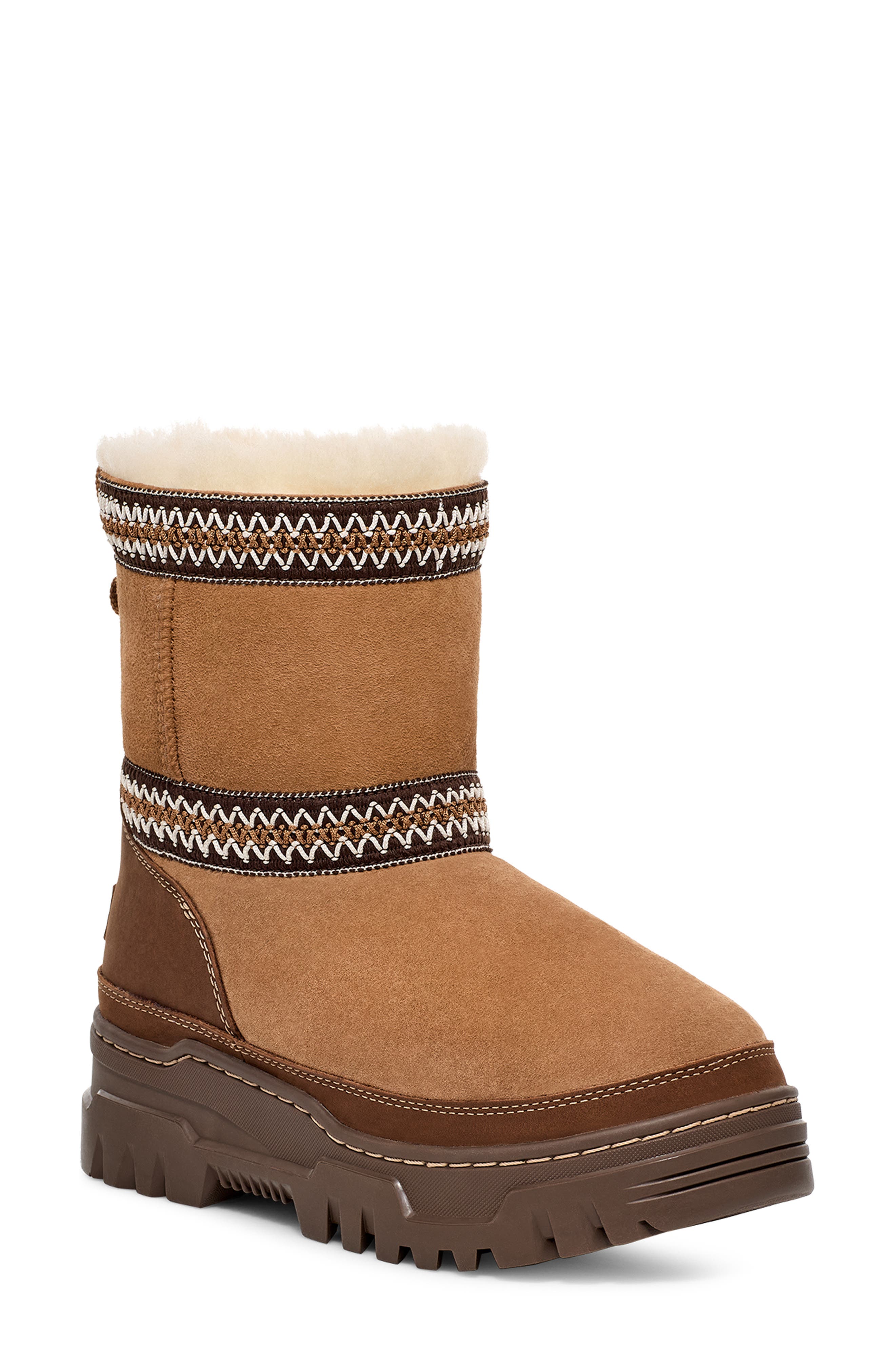 UGG® Classic Short TrailGazer Boot