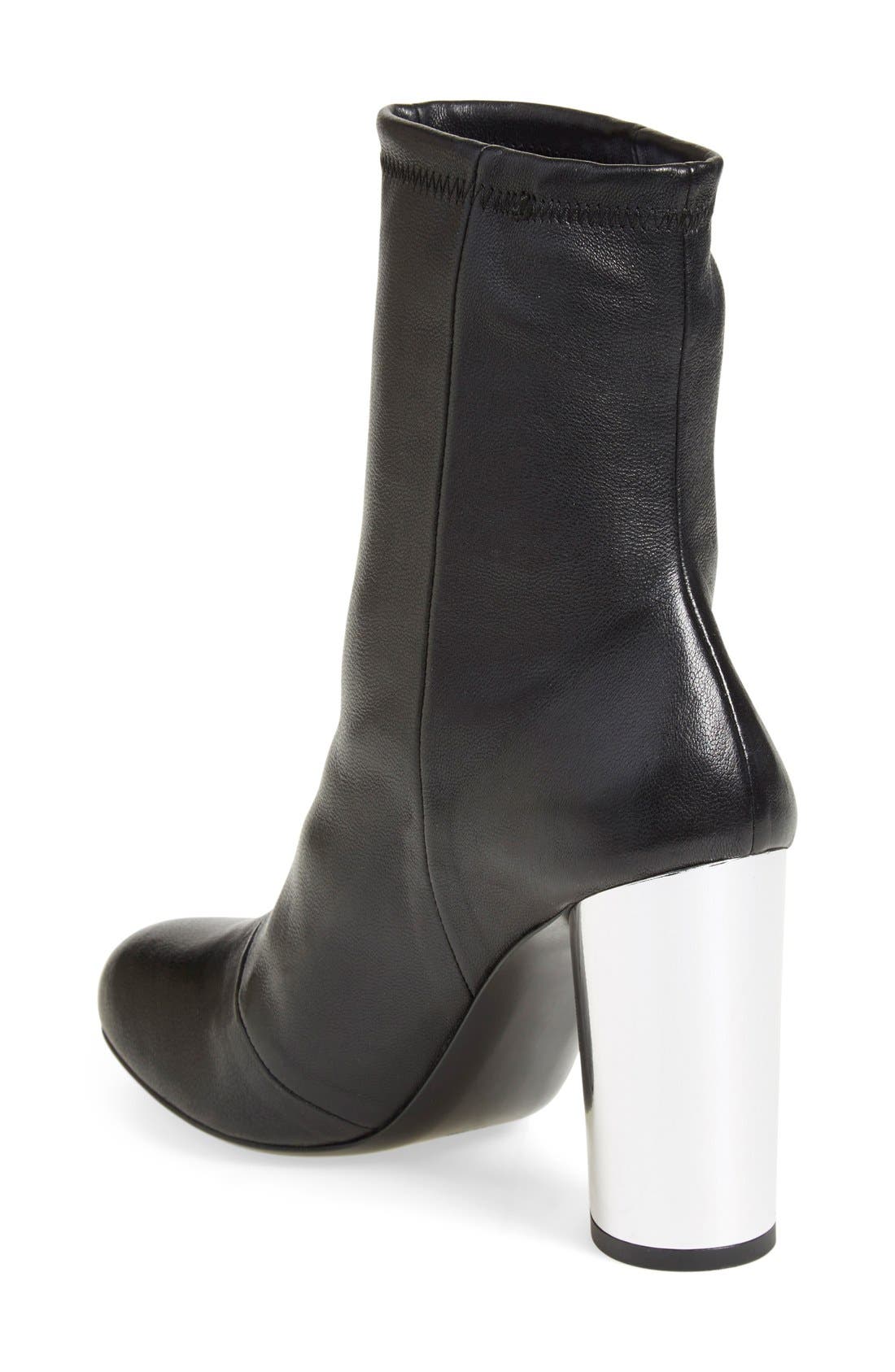 'Zloty' Round Toe Bootie, Alternate, color, BLACK LEATHER