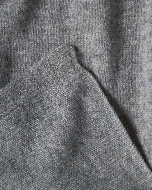 Monticelli Cashmere Pure Cashmere Cloud-soft Scarf In Gray