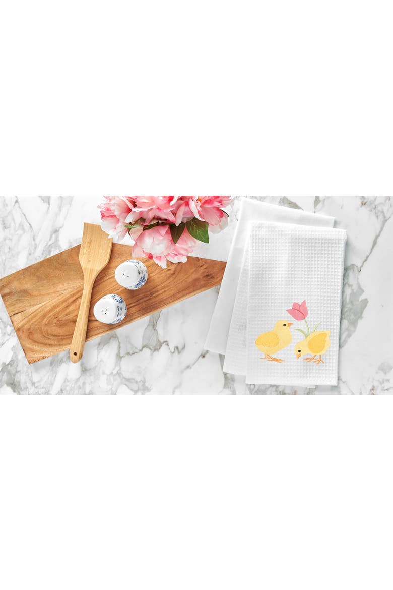 Chicks & Tulip Towel, Alternate, color, Yellow