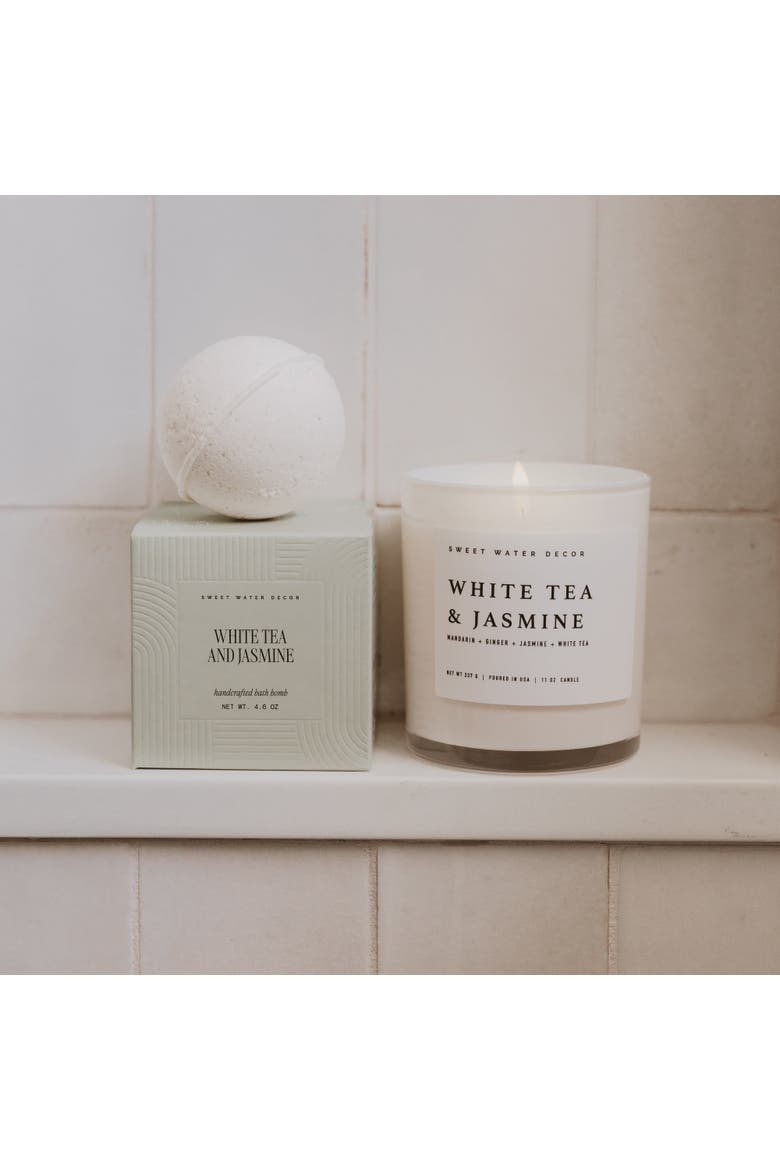White Tea and Jasmine 11 oz Soy Candle, Alternate, color, White Tea and Jasmine
