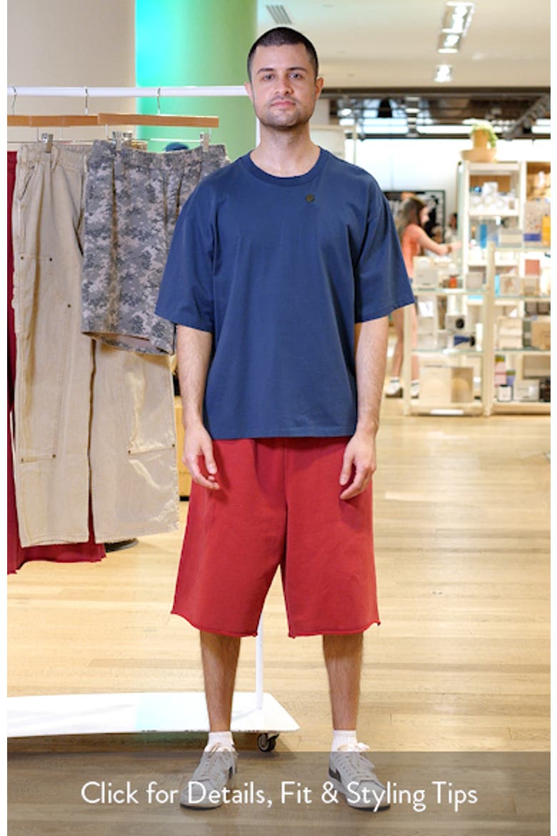 Core Oversize Tee video