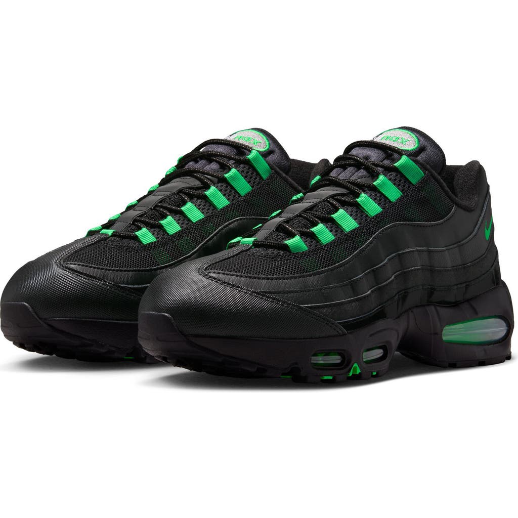 Nike Air Max 95 Og Sneakers In Black