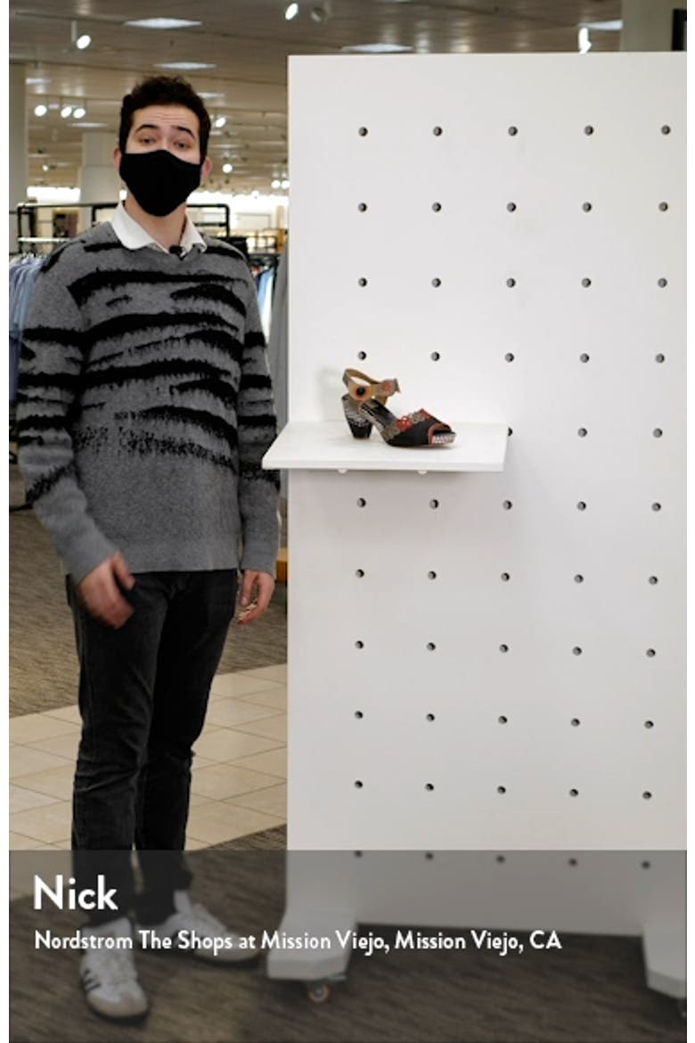 L'Artiste Jive Sandal video