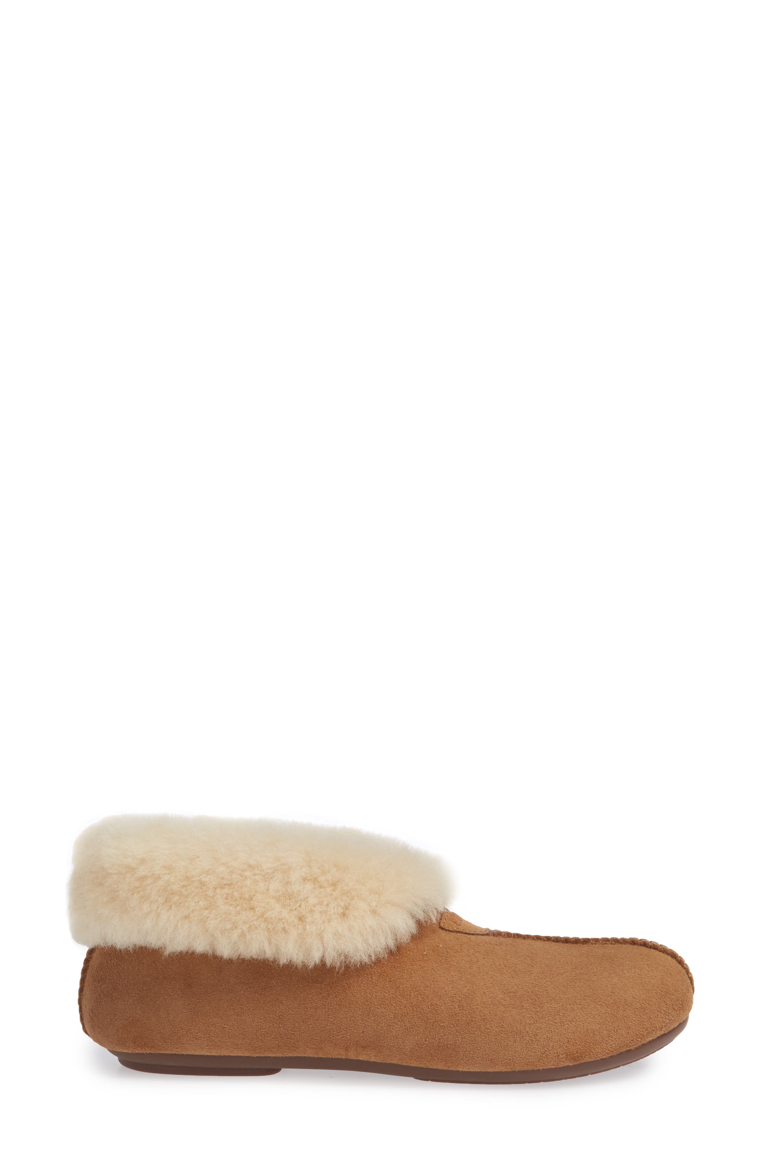 Roo Revivial Genuine Shearling Slipper, Alternate, color, CHESTNUT