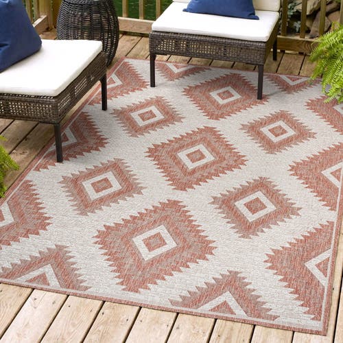 Jonathan Y Lior Geometric Moroccan Diamond Indoor/outdoor Area Rug In Salmon/cream