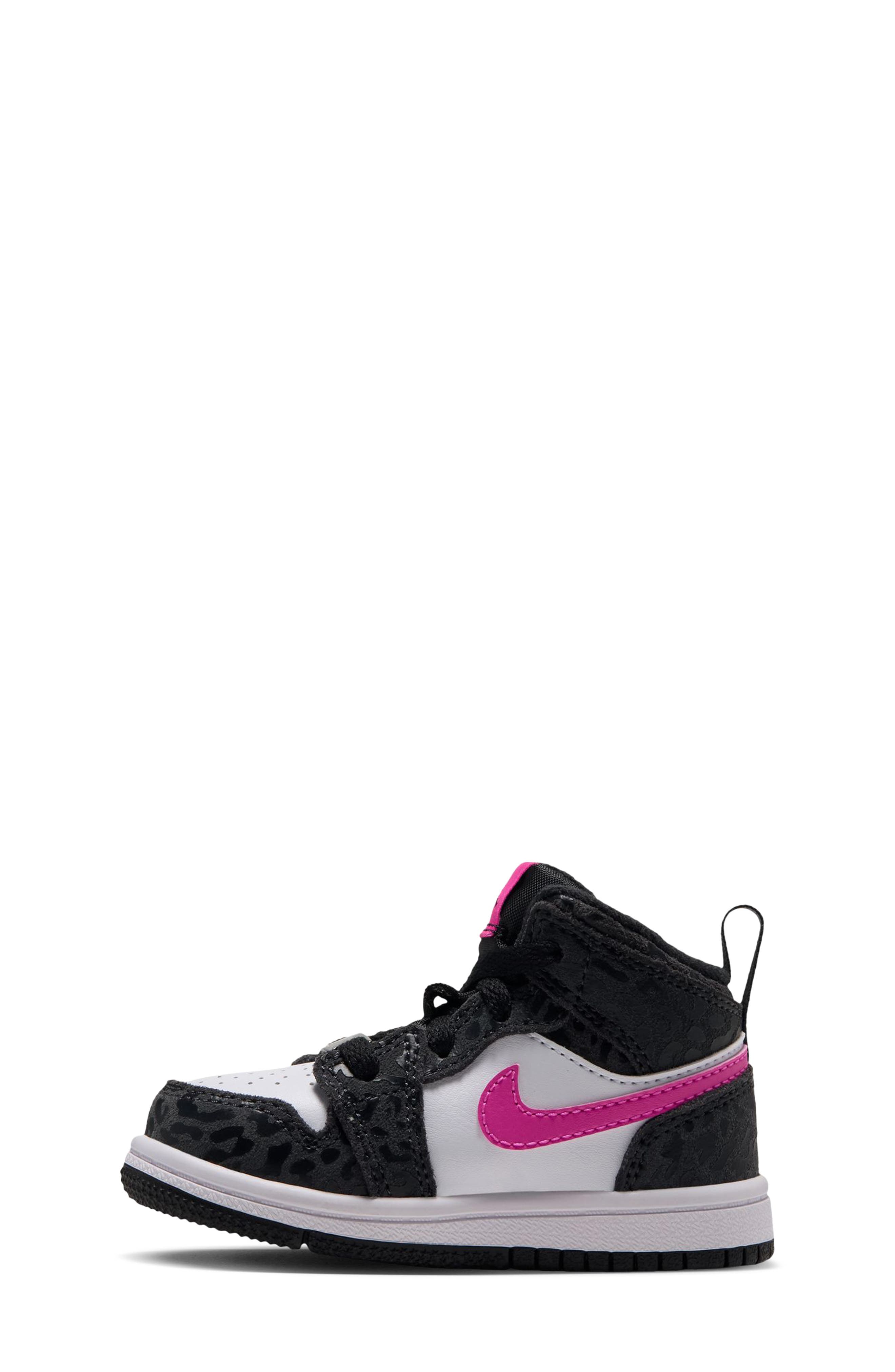 Kids' Jordan 1 Mid SE Basketball Sneakert, Alternate, color, 001 BLACK/LSRFCS