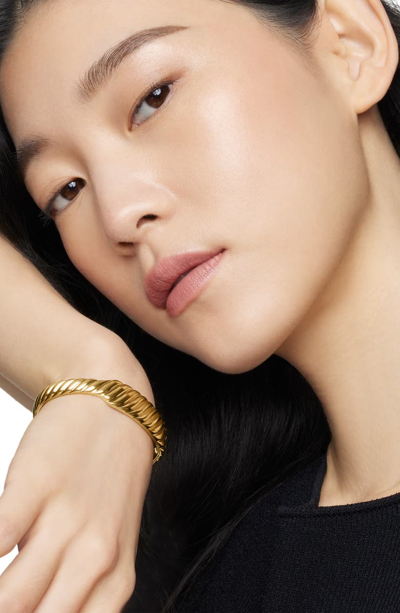 David Yurman Sculpted Cable Contour Cuff Bracelet in 18K Gold, 13mm, Alternate, color, 