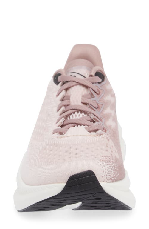 Hoka Mach 6 Running Shoe In Cosmic Pearl/quartzite