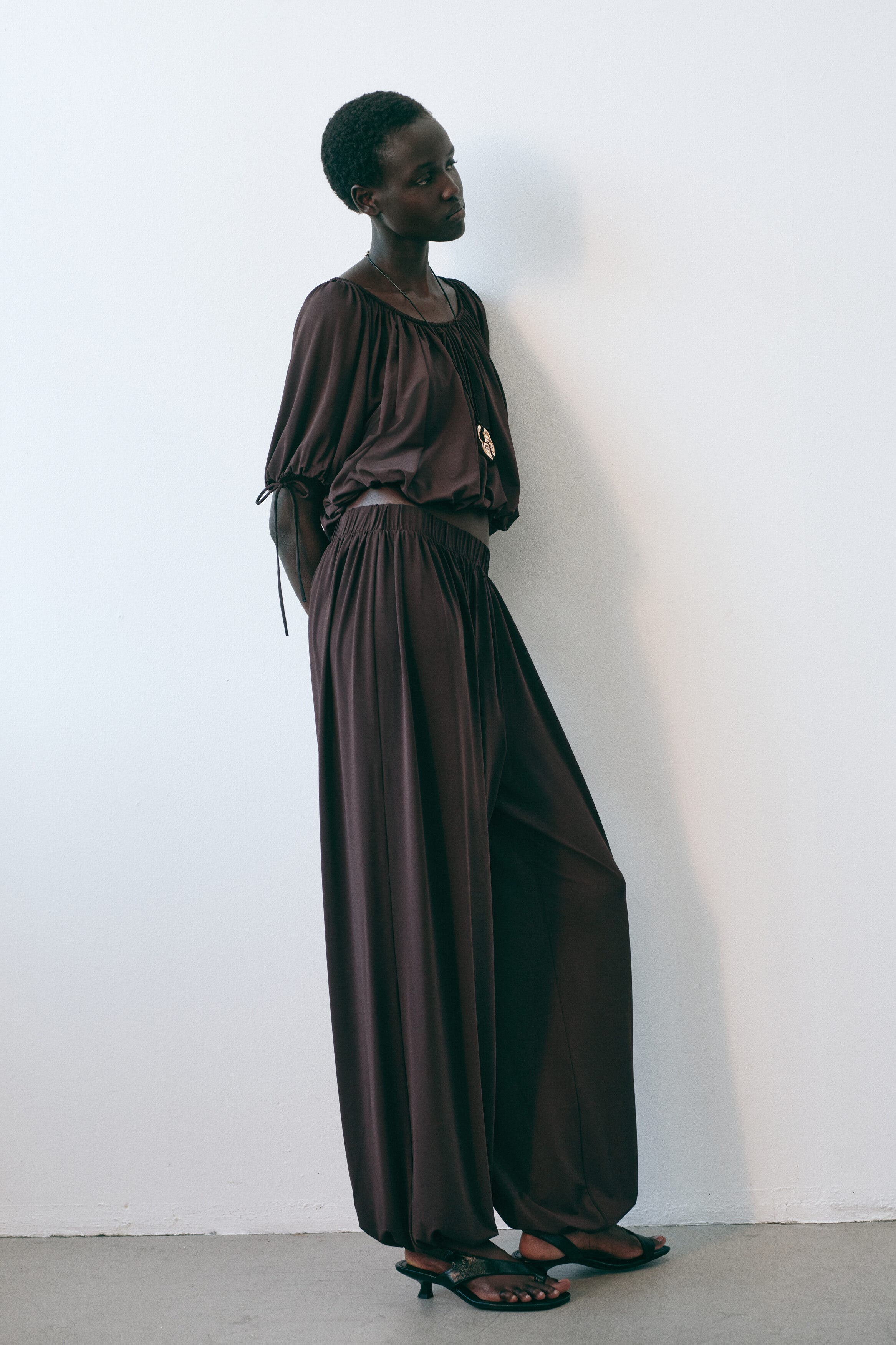 Pull-on Balloon Trousers - image 2