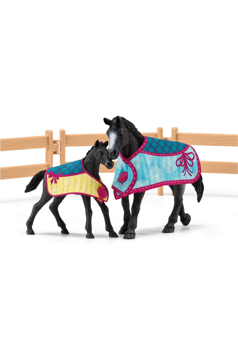 Horse Club Horse Box With Mare & Foal, 34 Piece Playset, Alternate, color, Multicolored