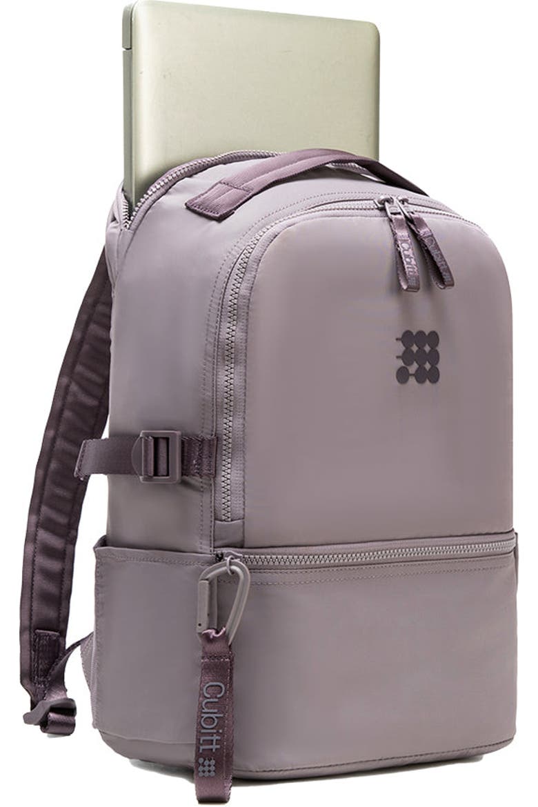 backpack laptop travel water repellent resistant 15,6" clothes and other daily essentials with mesh side pockets for a water bottle and a compact umbrella keeping items organized and easy to reach Cubitt Backpack Lightweight Water Resistant