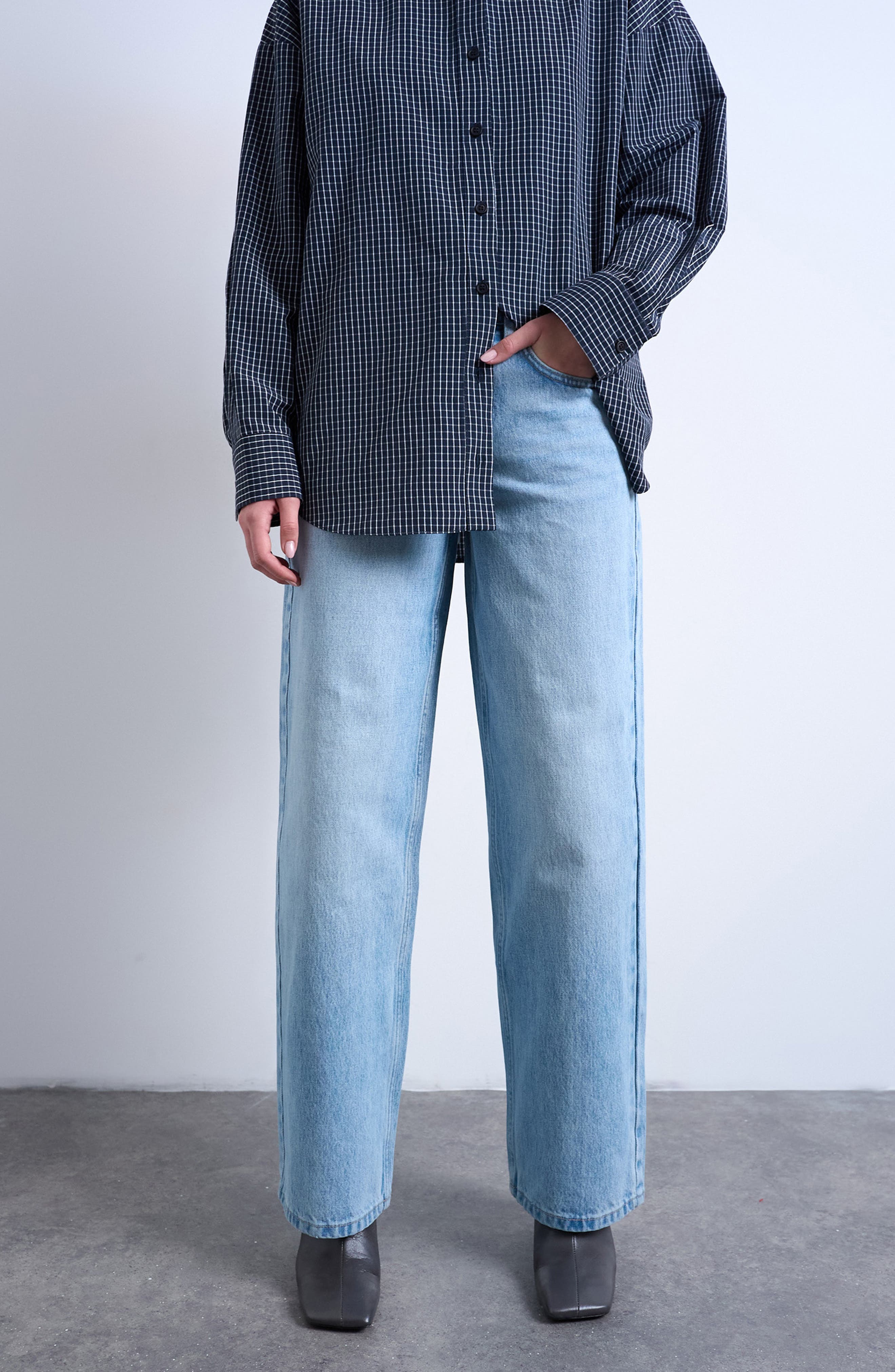 Cinch Low Rise Relaxed Jeans