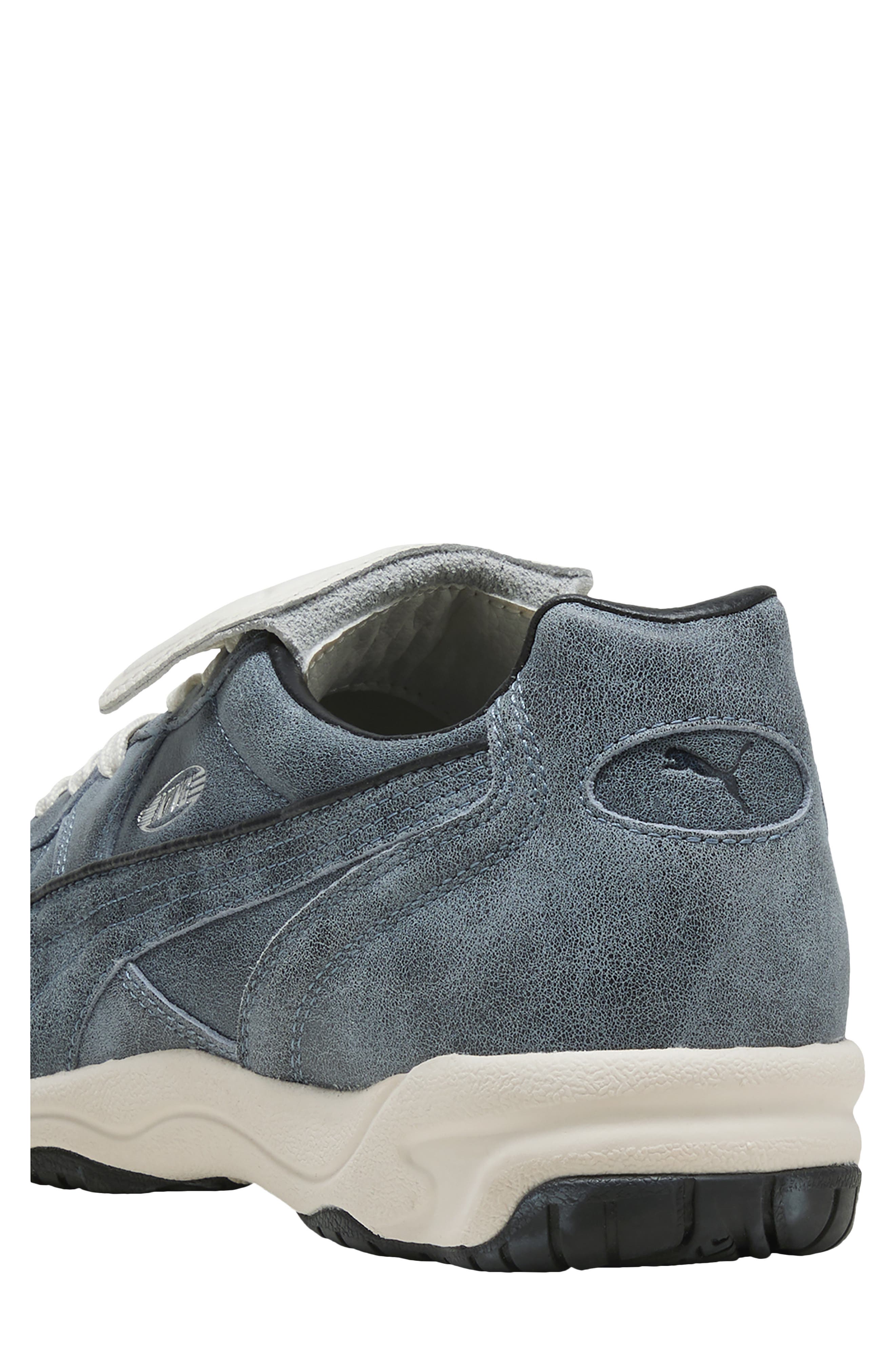 King Indoor Premium Soccer Sneaker, Alternate, color, COOL BLUE/ WARM WHITE