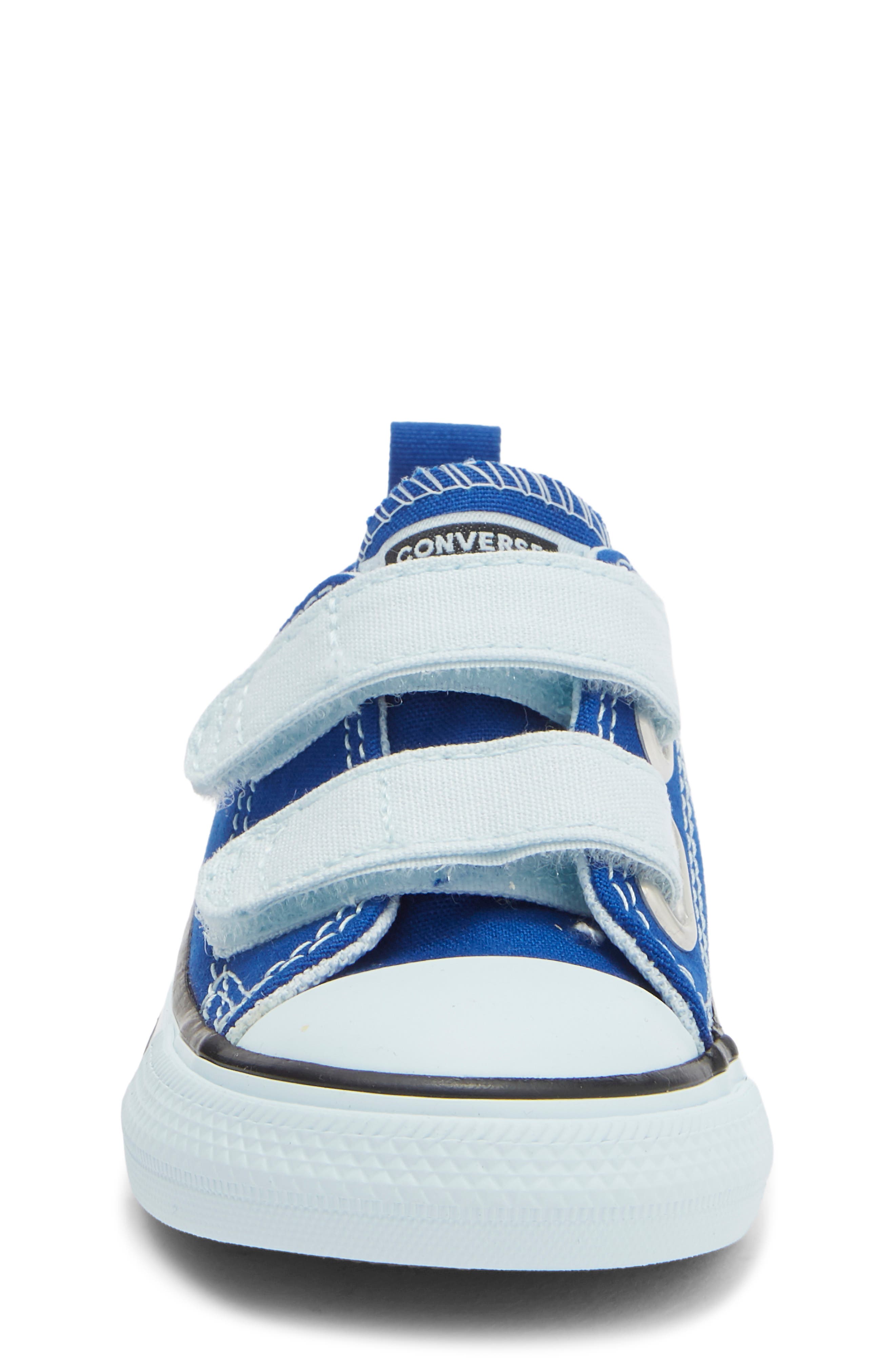 Kids' Chuck Taylor® All Star® 2V Sneaker, Alternate, color, BLUE/ COLD TOUCH/ BLACK