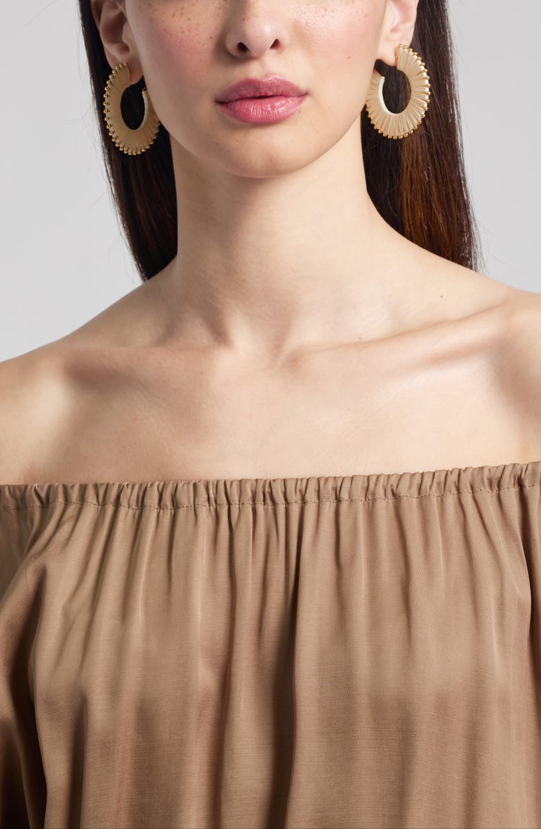 Nordstrom Raffia Wrapped Flat Hoop Earrings, Alternate, color, Ivory- Gold