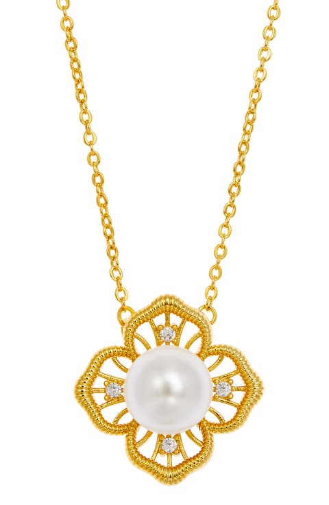 Clover Simulated Pearl Pendant Necklace
