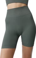 Born Living Yoga Eris Seamless Sports Short