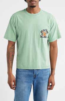 Chill in the Net Graphic T-Shirt