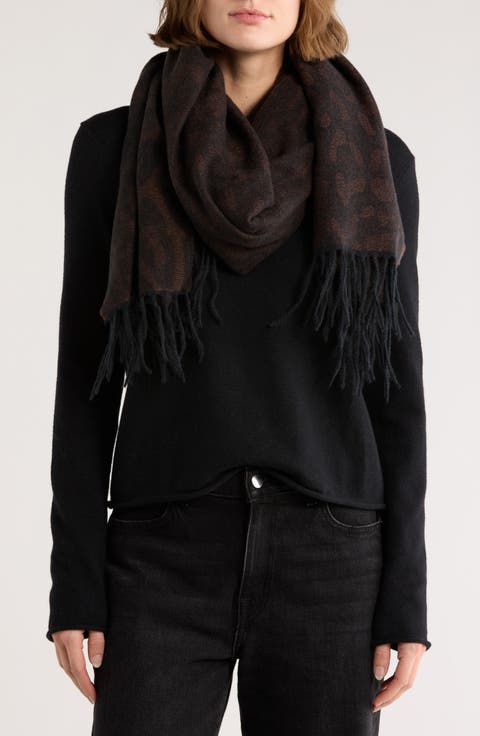 Leopard Jacquard Fringe Scarf