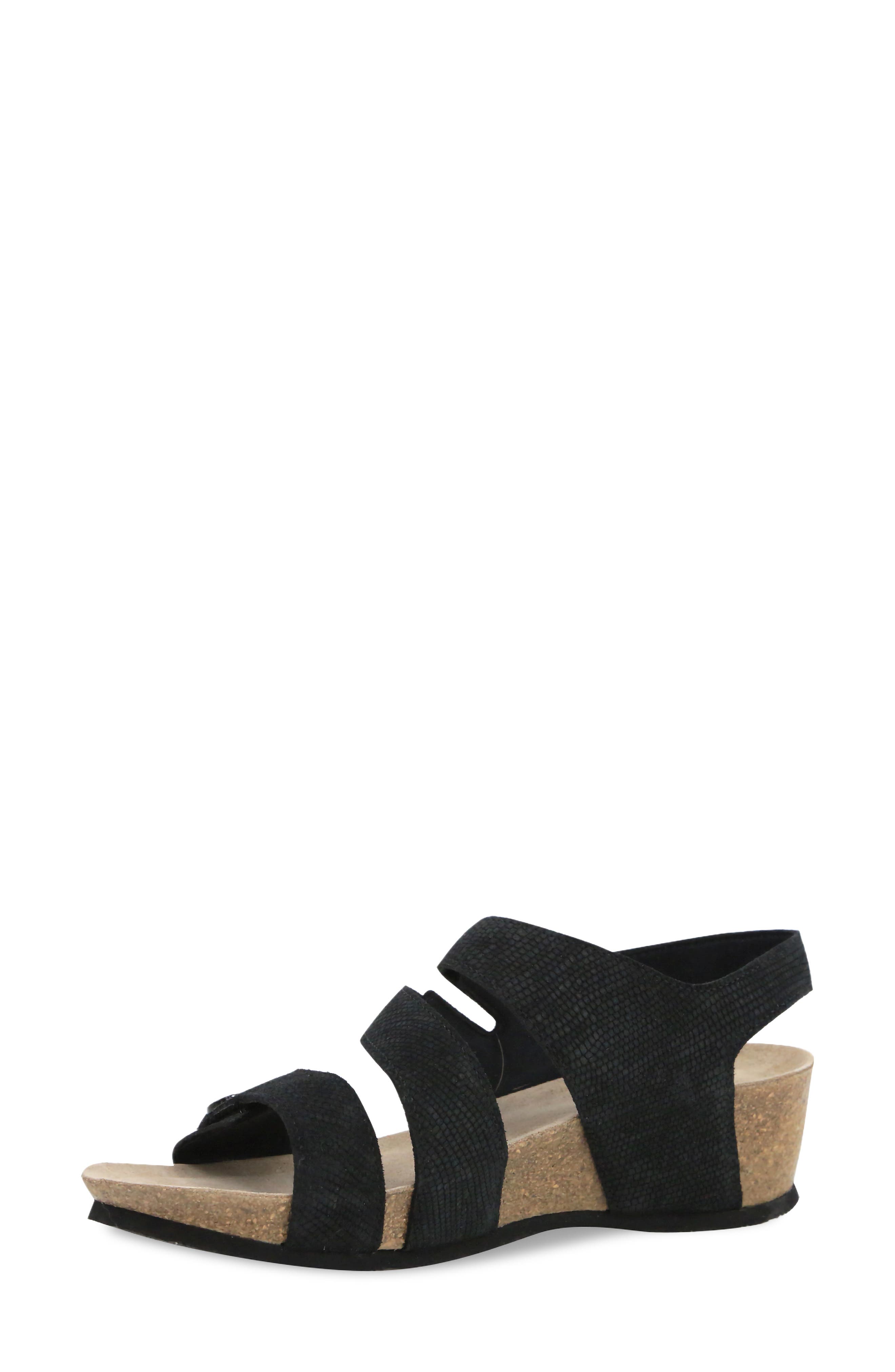Munro Del Mar Sandal, Alternate, color, Black Lizard Suede