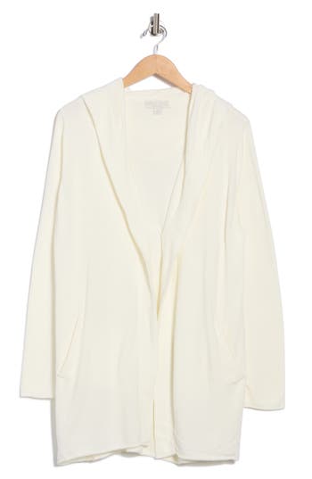 Barefoot Dreams Cozychic Cable Weave Blanket Wrap In White