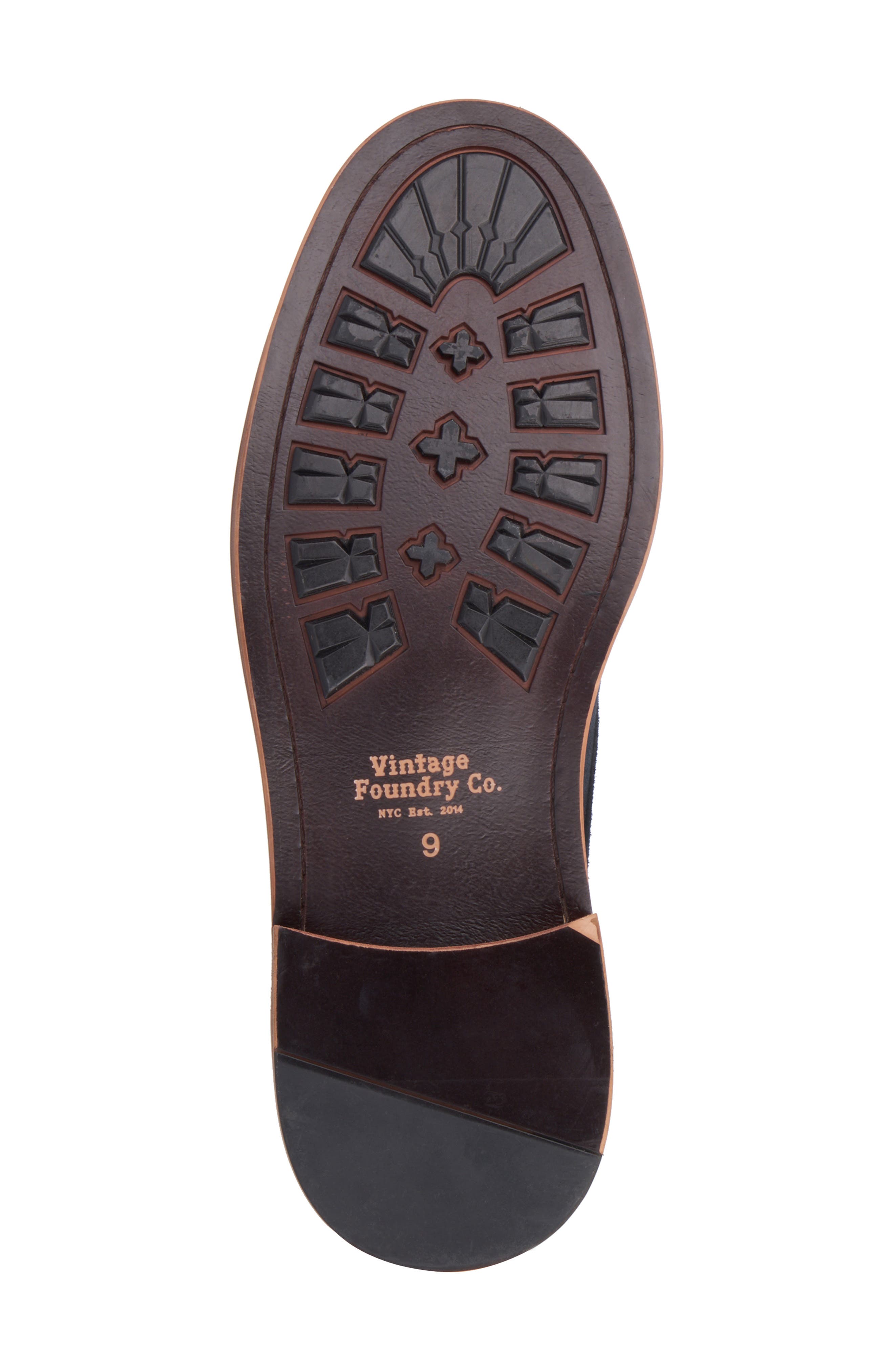 VINTAGE FOUNDRY Milton Chukka Boot, Alternate, color, Navy