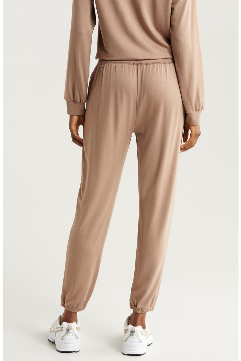 Weekend Joggers, Alternate, color, SOFT COCOA
