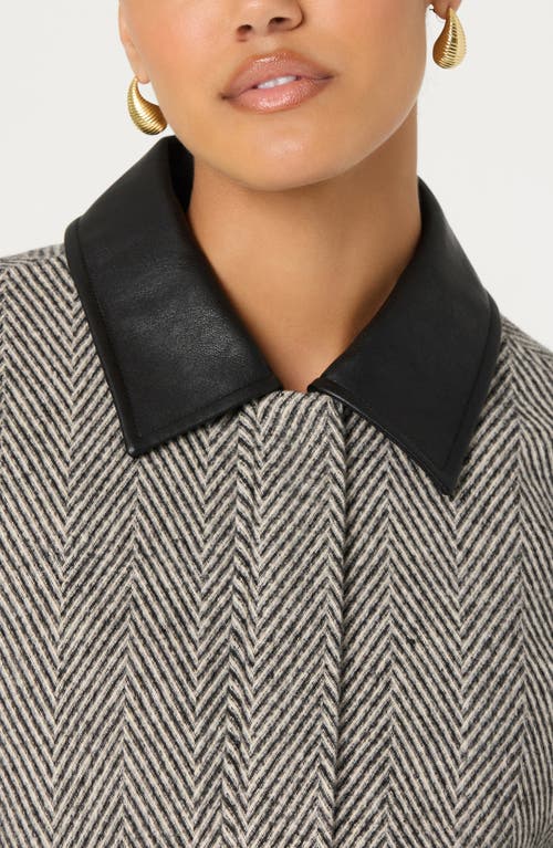 Astr The Label Nelly Herringbone Jacket In Gray