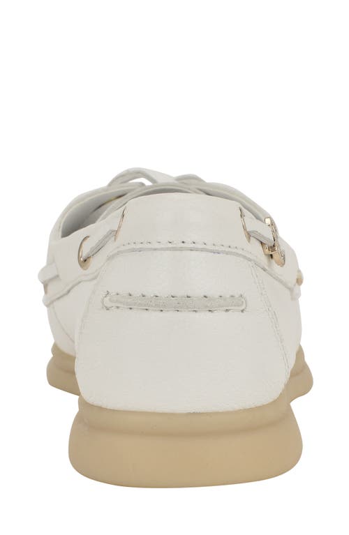 Guess Yomaya Loafer In White