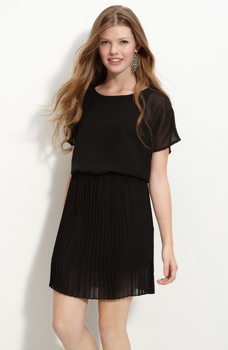 All in Favor Lush Crystal Pleat Kimono Dress, Main, color,