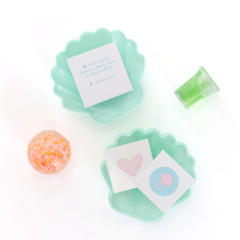 Mermaid Seashell Party Favor Kit