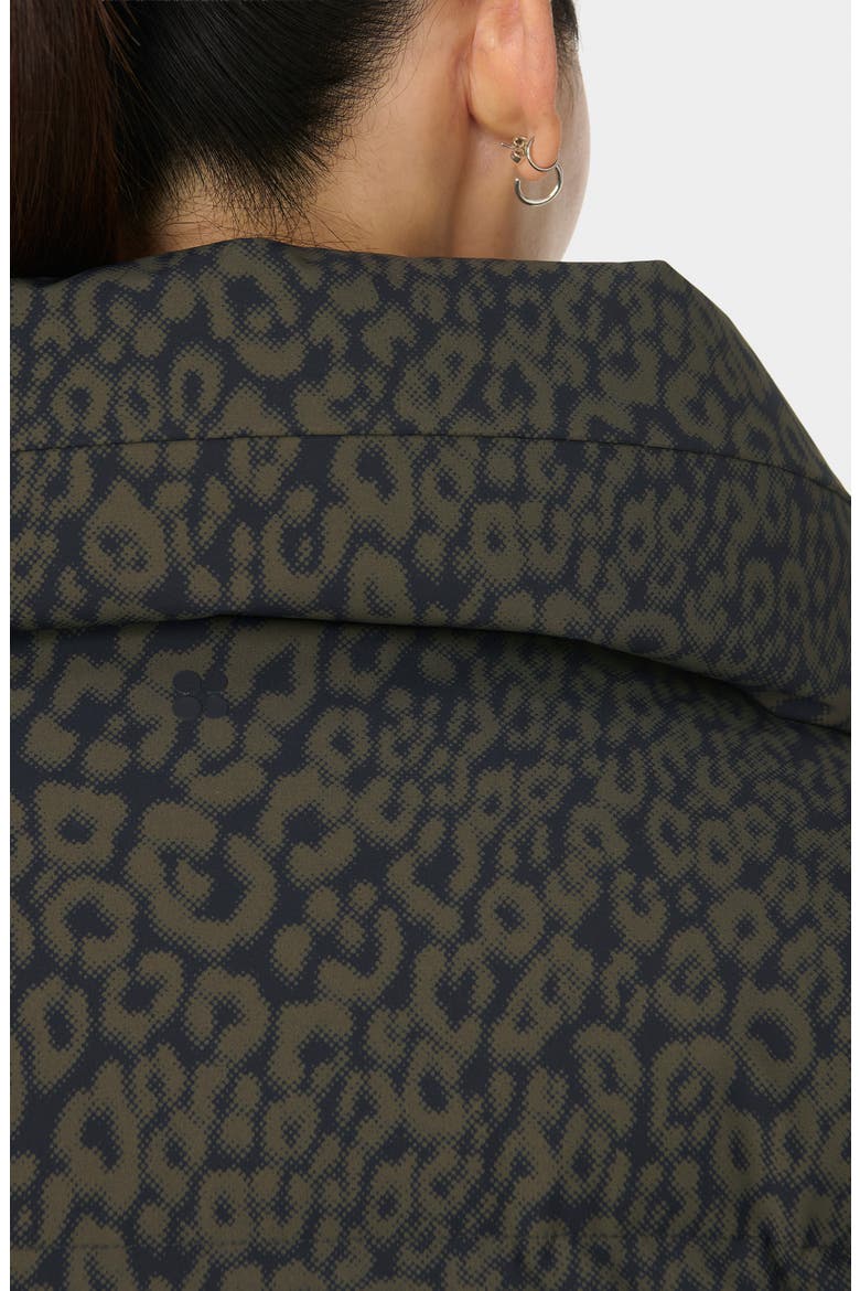 CloudWeight Water Resistant Quilted Puffer Short Jacket, Alternate, color, LARGE GREEN LEOPARD PRINT