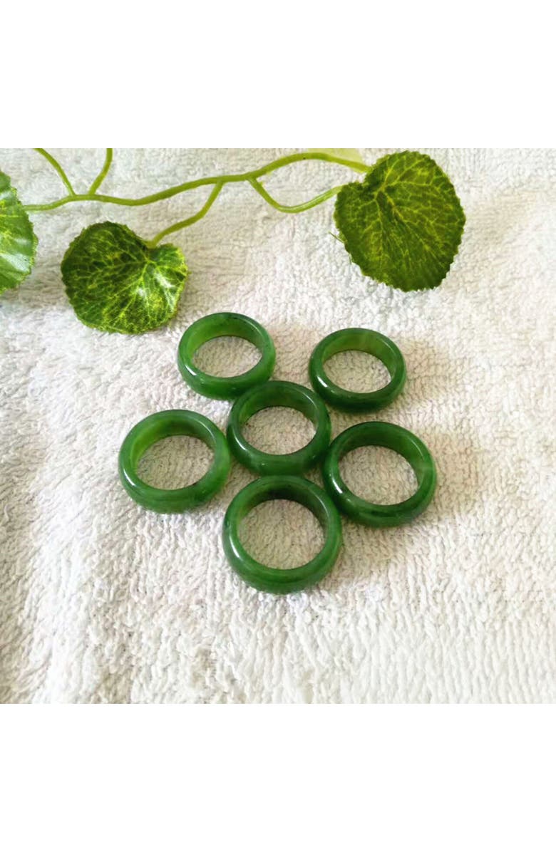 seree Evergreen Green Jade Ring, Alternate, color, Green