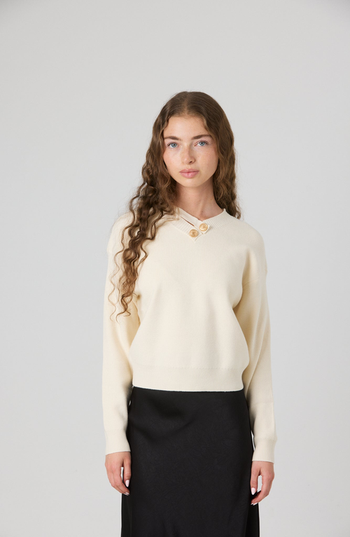 By Tess Collection Marlow Sweater In White
