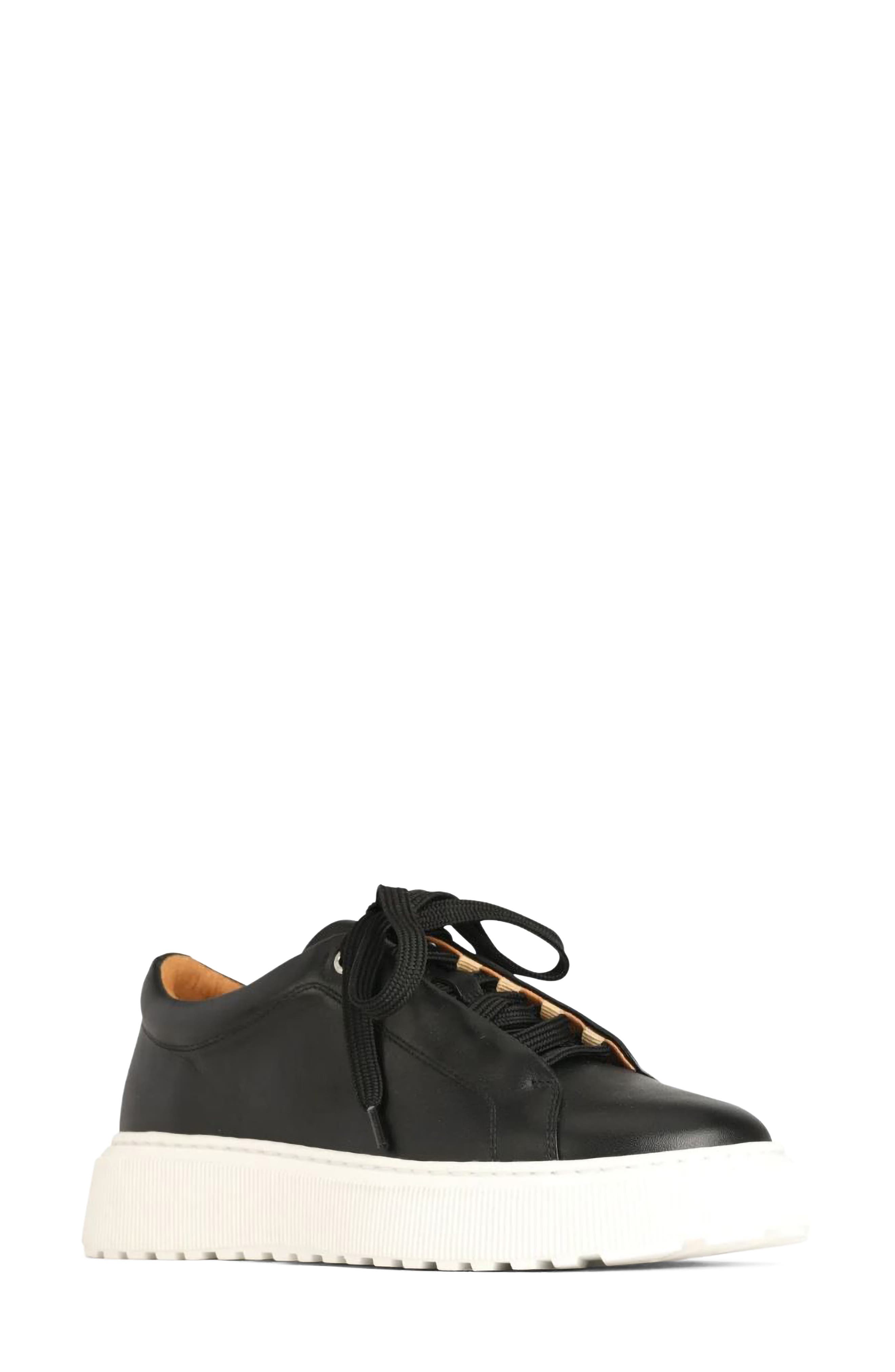 Lae Leather Sneaker
