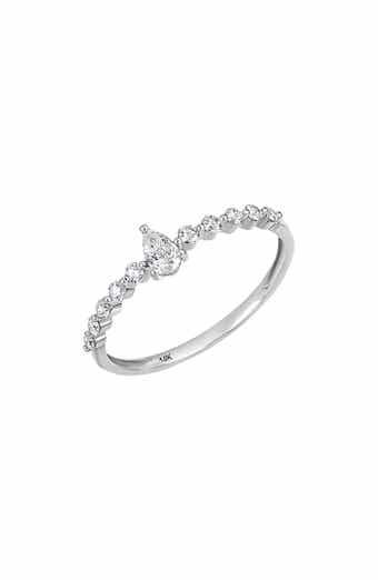 Carrière Jewelry Pear Shape Diamond Ring - 0.32ct.