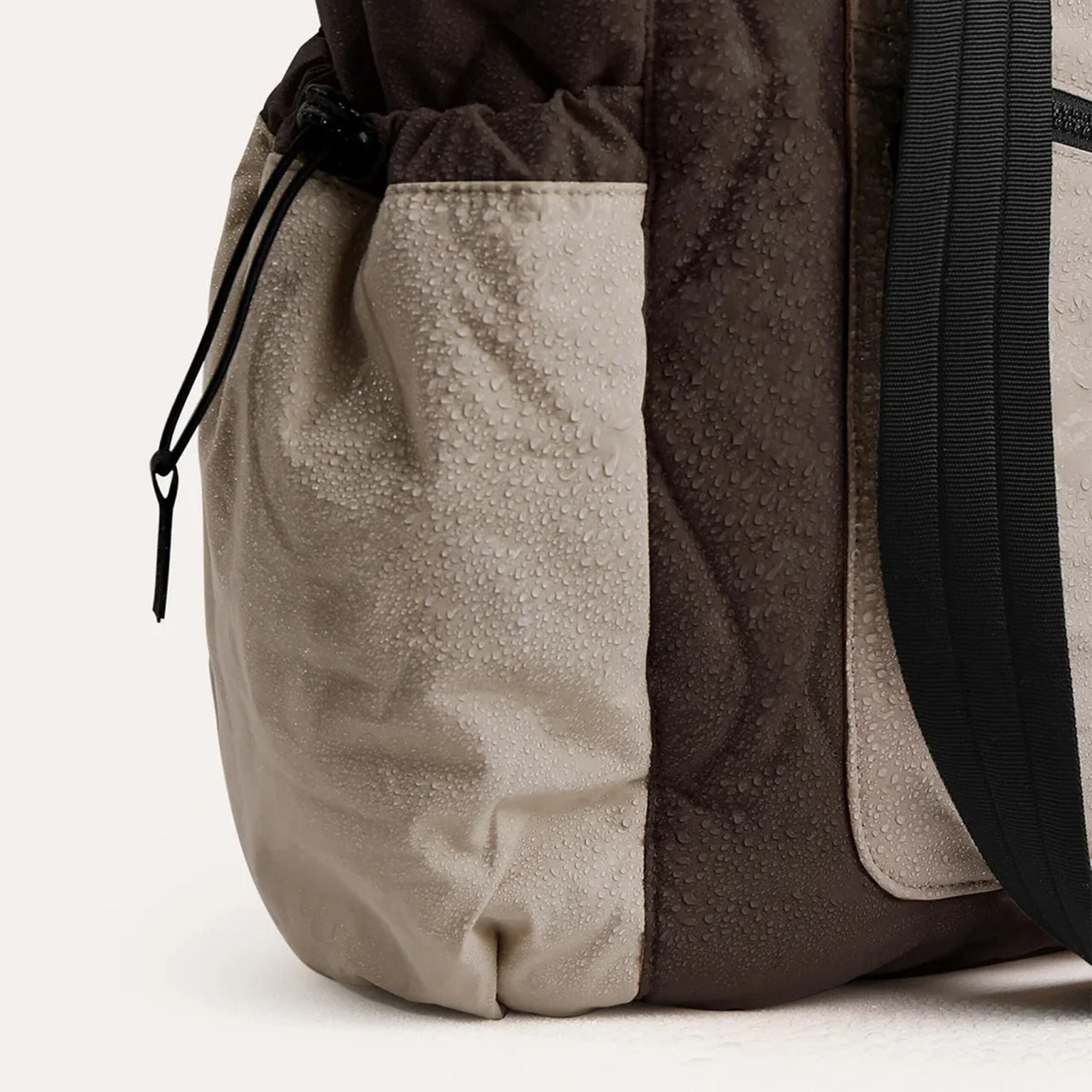 Paz 23L Laptop Tote, Alternate, color, Umber